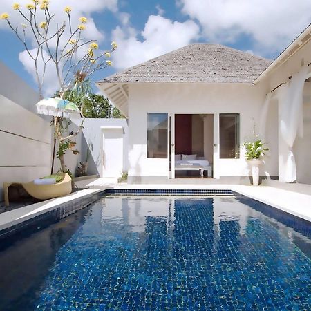 Kamuela Villas Seminyak Exterior foto